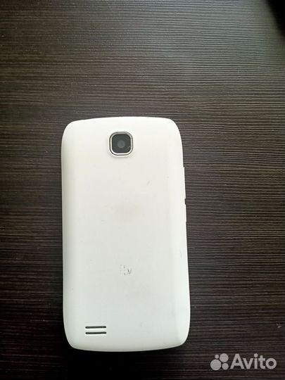 Alcatel One Touch Pixi First 4024D, 4 ГБ