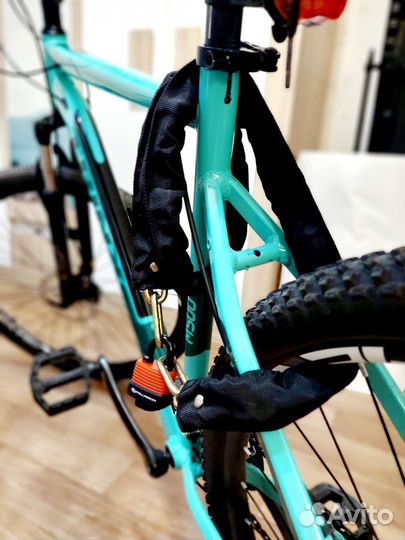 Велозамок 1м новая с замком