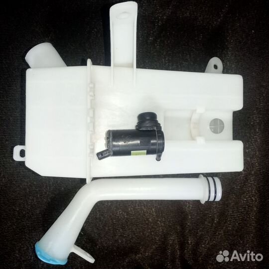 Бачок омывателя в сборе Шевроле Лачетти