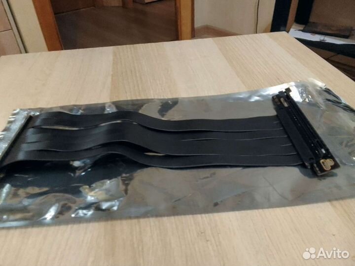 Райзер pcie 3.0 x16 x16 на шлейфе гибкий 30 см