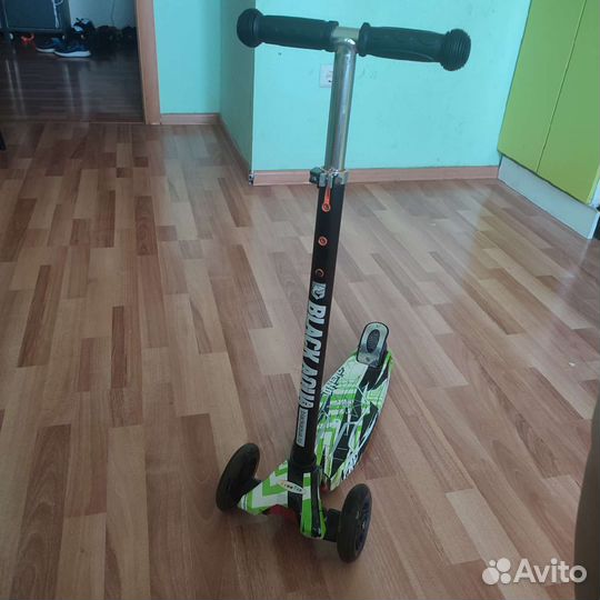 Самокат детский трехколесный бу
