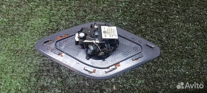 Динамик VW Jetta 2005-2011