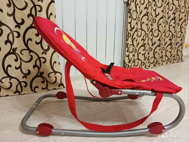 Шезлонг детский