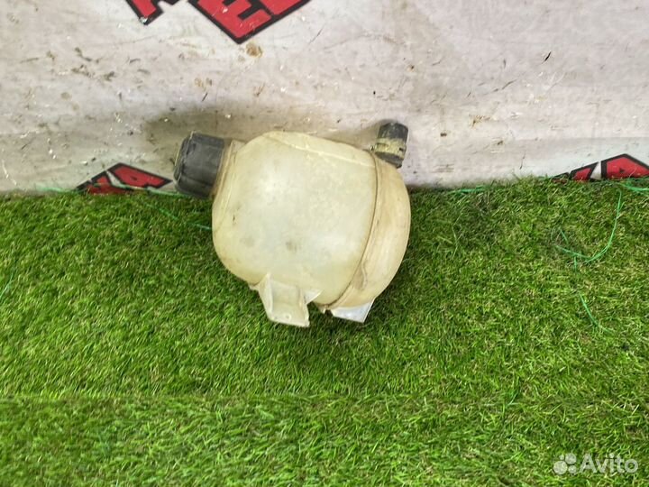 Расширительный бачок ниссан альмера