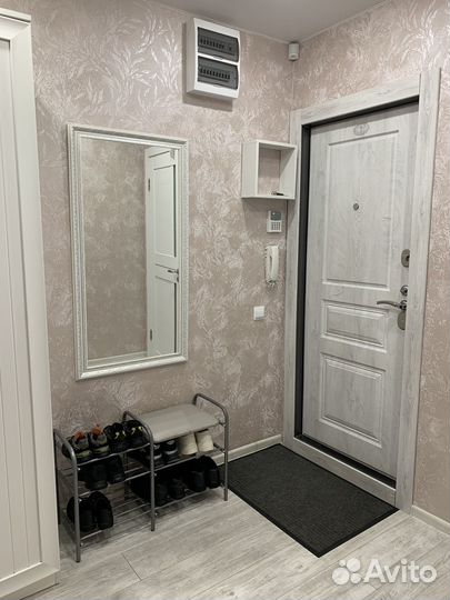 Зеркало в прихожую