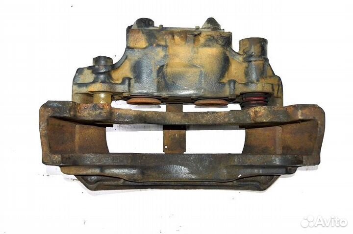 Суппорт переднего моста, правый DAF XF105 (01.05)