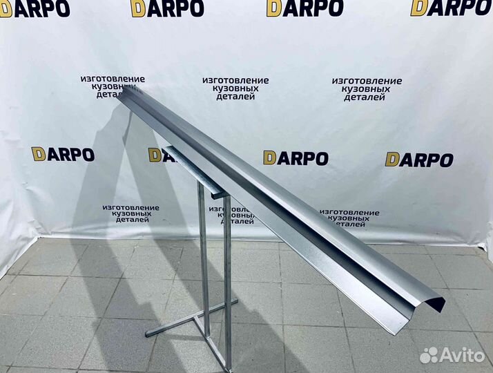 Пороги для Toyota Corolla 150 2006-2013 (E150)