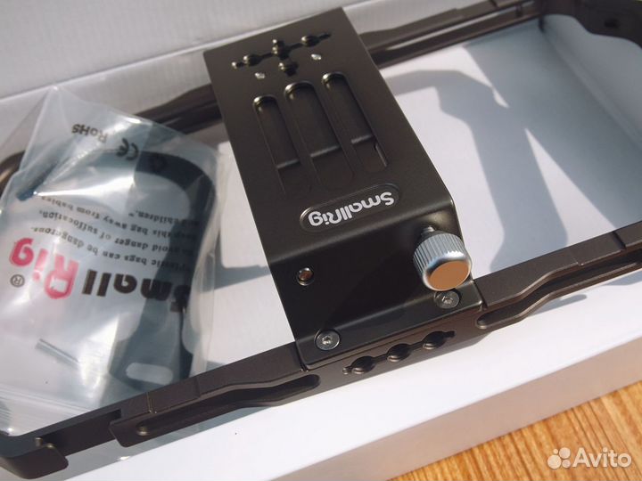 Новая клетка SmallRig для смартфона