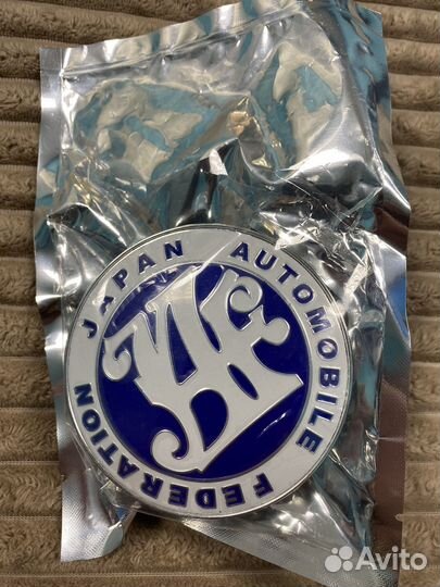 Эмблема JAF на решётку радиатора