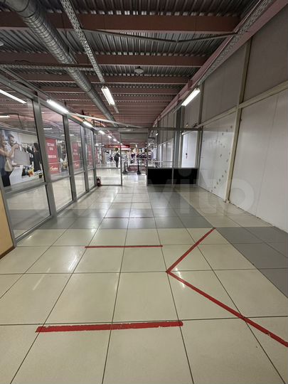 Торговая площадь, 55 м²