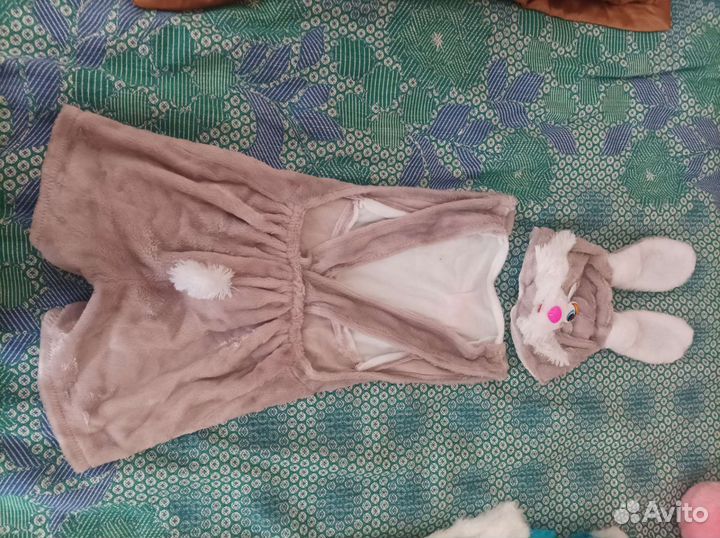 Новогодний костюм зайчик