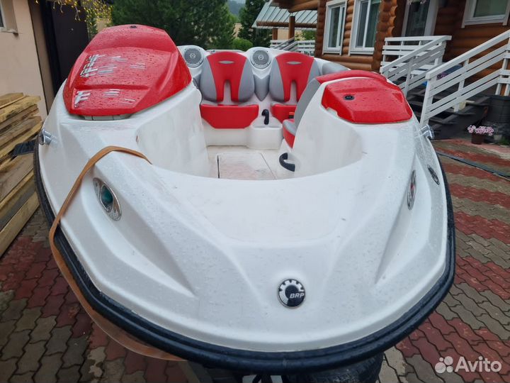 Катер BRP Sea-Doo 150 Speedster 255 HP (гидроцикл)