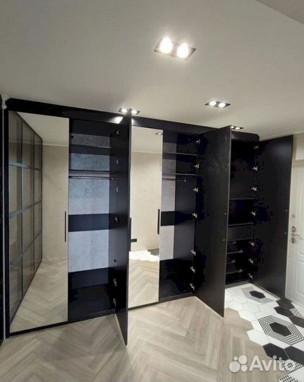 Шкаф стенка