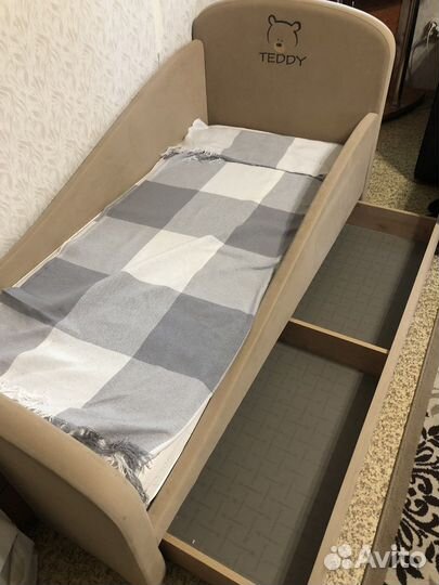 Детская кровать тедди