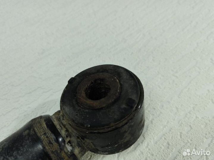 Амортизатор подвески задний Renault Duster 2010