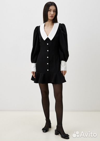 Платье с воротником Clan VI S