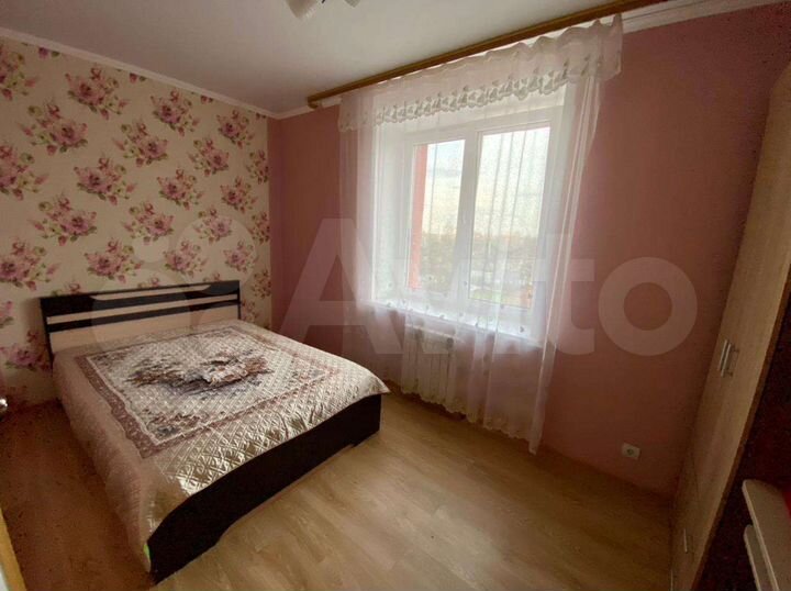 2-к. квартира, 60 м², 3/10 эт.