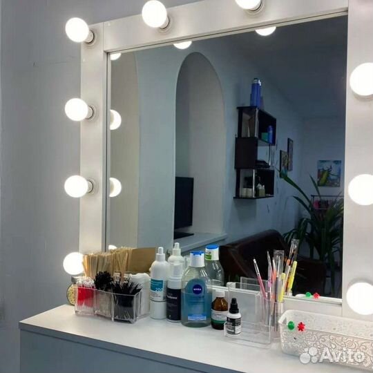 Гримерное зеркало