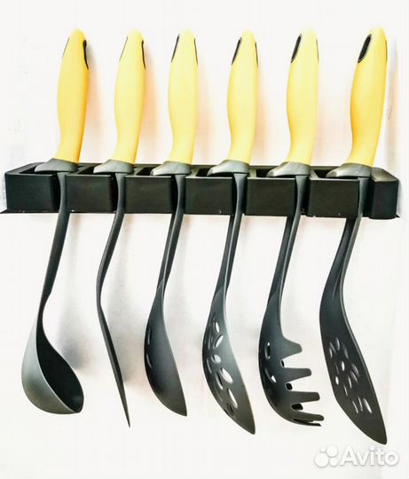 Набор кухонных принадлежностей желтый, новый