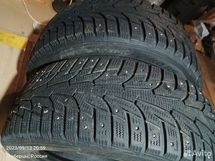 Hankook Winter I'Pike RS2 W429 215/55 R17 98T