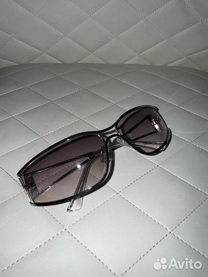 Солнцезащитные очки bershka