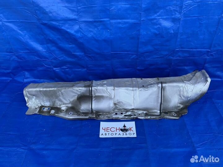 Защита днища кардана экран тепловой Tiguan до 2018