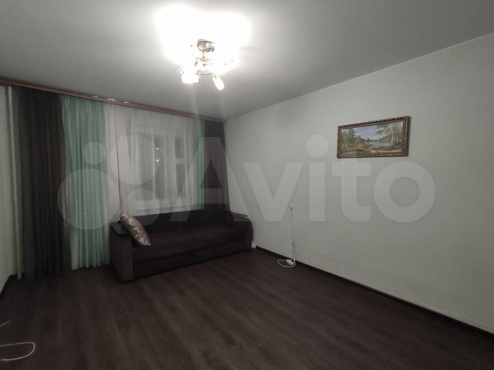 2-к. квартира, 51 м², 5/10 эт.