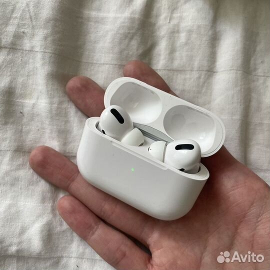 Apple airpods pro