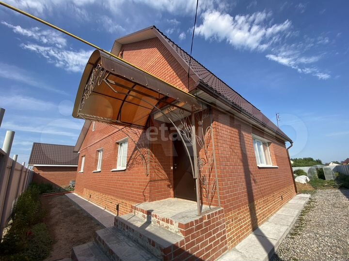 Дом 172 м² на участке 15 сот.