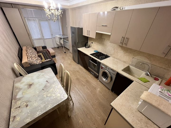 1-к. квартира, 51 м², 3/6 эт.