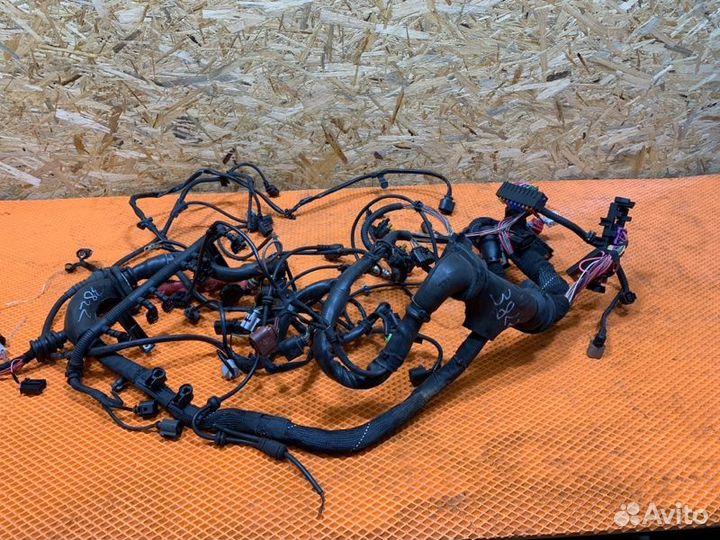 Проводка двс Audi A6 C6 4F ccea 2010