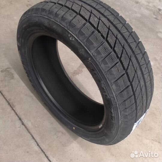 Sailun Ice Blazer Arctic EVO 315/35 R21 111T