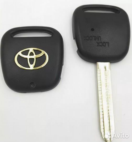 Корпус ключа Тойота Витц Функарго 1 кнопка toy42