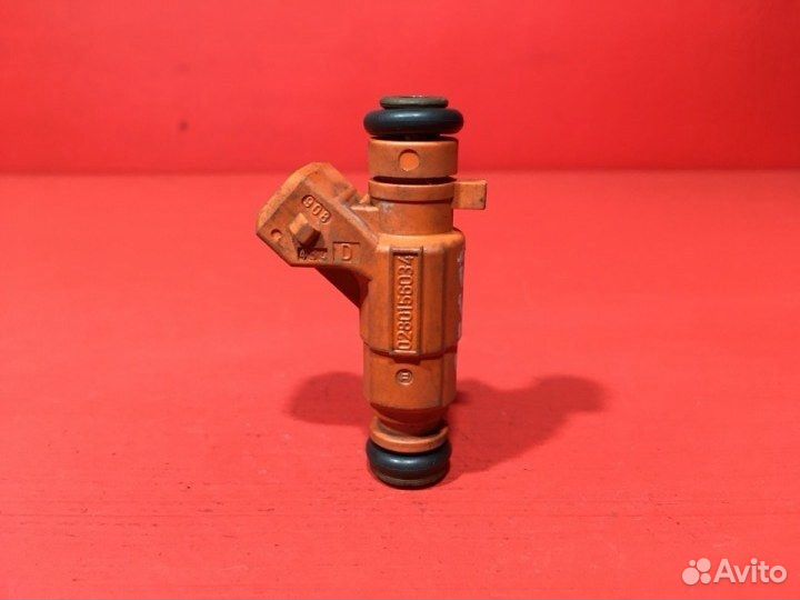 Форсунка Citroen C4 1 2008