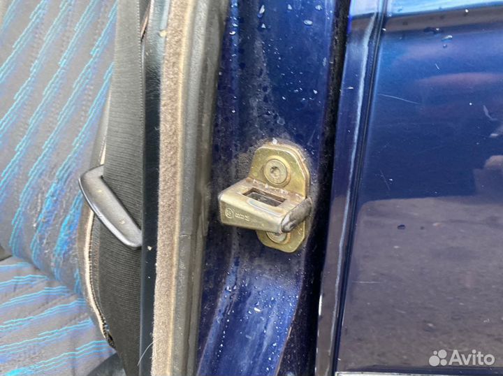 Концевики дверных замков BMW E30