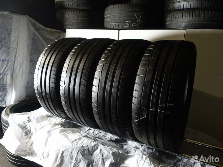 Dunlop SP Sport Maxx 050 235/55 R20