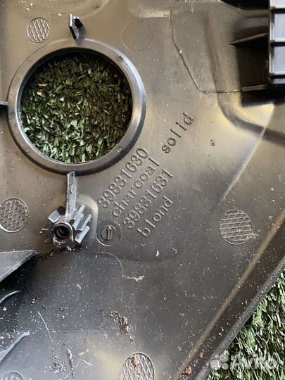 Боковая панель переднего сидения volvo XC90 2015+