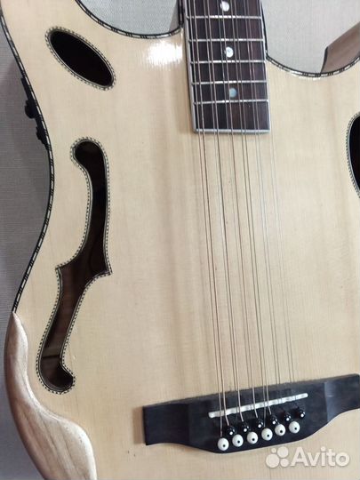 12 струнная гитара