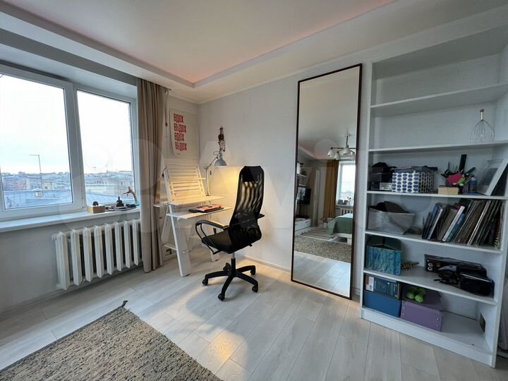 2-к. квартира, 54 м², 9/9 эт.