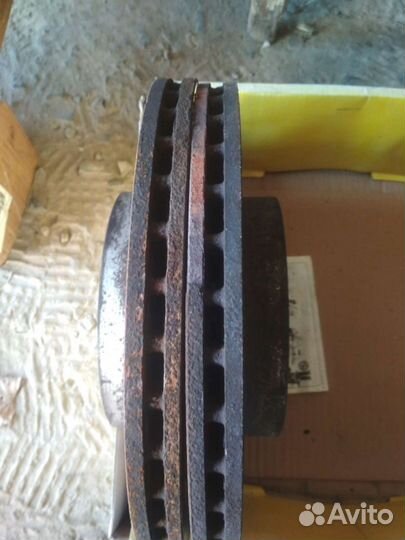 Комплект передних тормозов VAG 288 мм