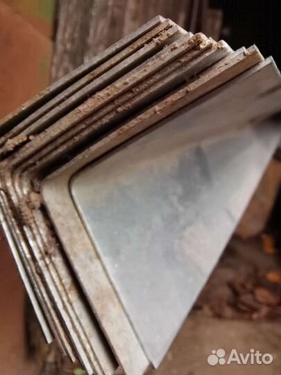 Оцинкованный уголок