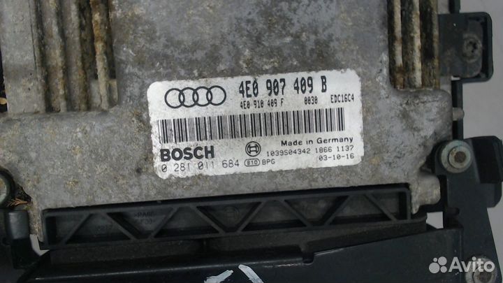 Блок управления двигателем Audi A8 (D3), 2004