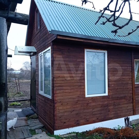 Дача 15 м² на участке 9 сот.