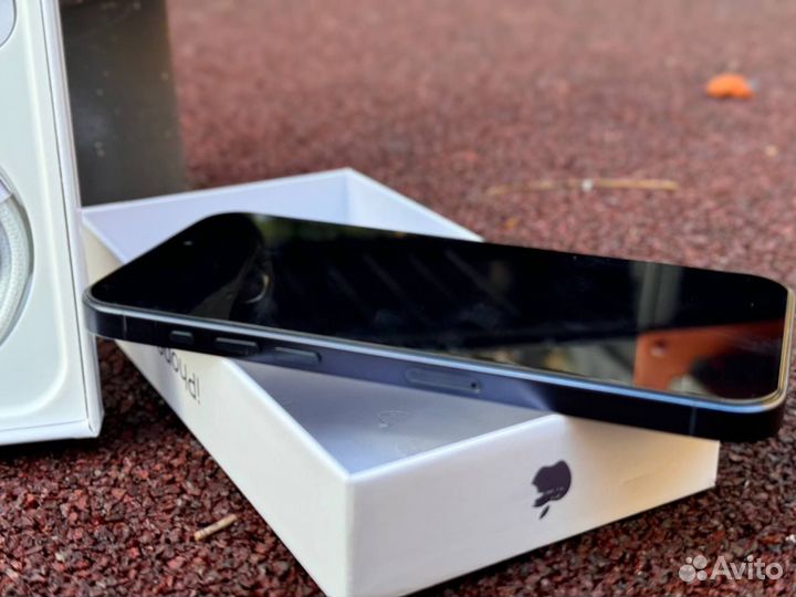 iPhone xr в корпусе 16 pro max