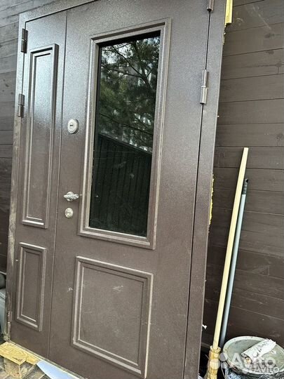 Железная дверь