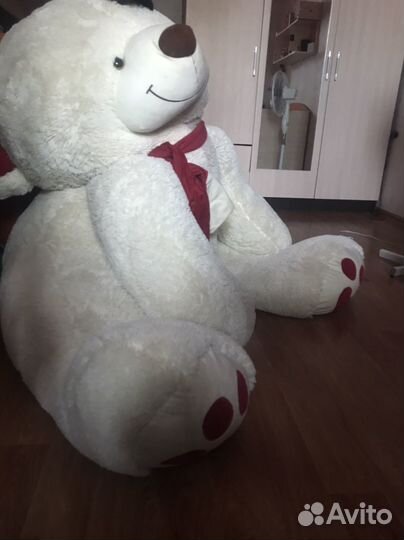 Плюшевый медведь
