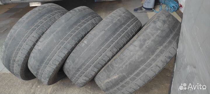 Viatti Strada Asimmetrico V-130 195/65 R15