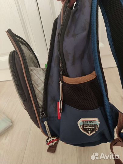 Школьный рюкзак