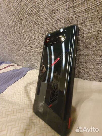 Asus ROG Phone 6, 12/256 ГБ