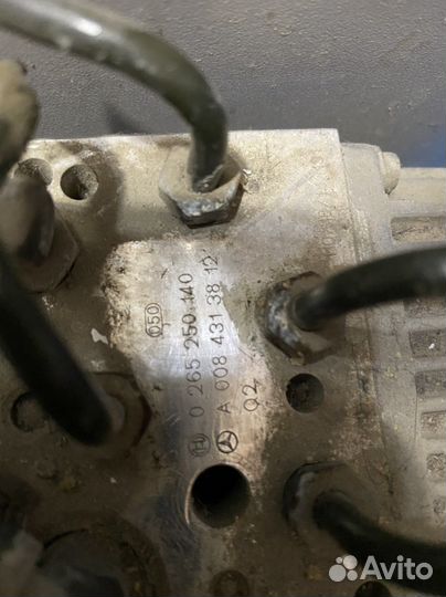 Блок abs Mercedes W211-W219